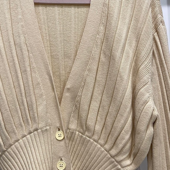 wilfred thais cardigan - Picture 2 of 3